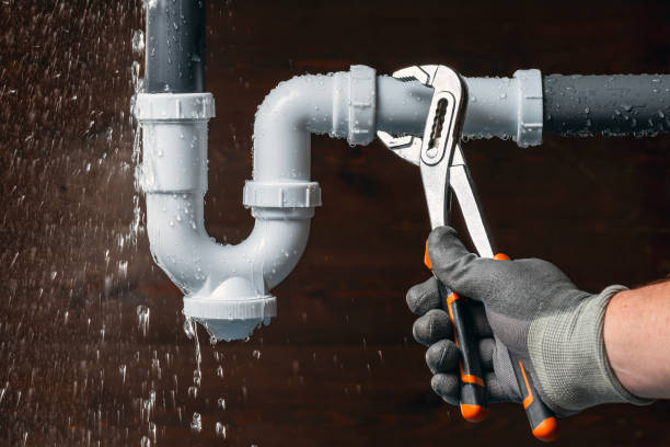 Professional Leak Detection technician working in Midway, NC